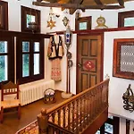 260m2 Unique Mountain House In Parnasos Lílaia