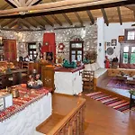 260m2 Unique Mountain House In Parnasos Сasa de vacaciones