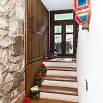 260m2 Unique Mountain House In Parnasos Сasa de vacaciones *