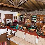 260m2 Unique Mountain House In Parnasos Сasa de vacaciones *