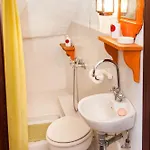 Сasa de vacaciones 260m2 Unique Mountain House In Parnasos *