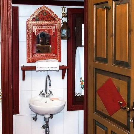 Dom wakacyjny 260m2 Unique Mountain House In Parnasos Lílaia