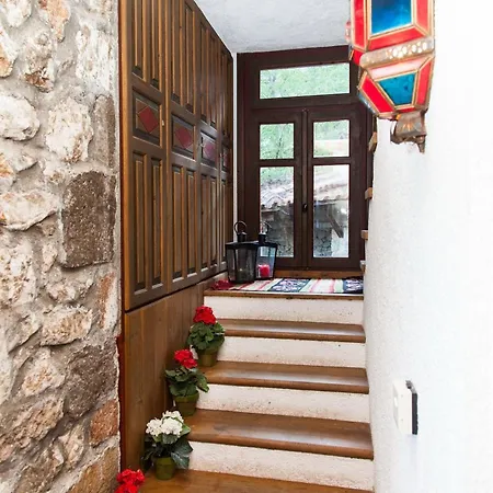 260m2 Unique Mountain House In Parnasos Dom wakacyjny *