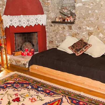 260m2 Unique Mountain House In Parnasos *