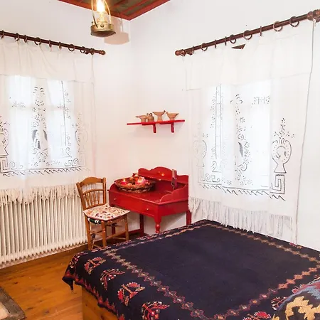 260m2 Unique Mountain House In Parnasos Dom wakacyjny *