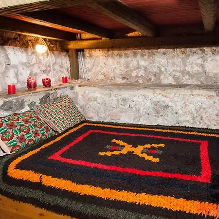 260m2 Unique Mountain House In Parnasos *