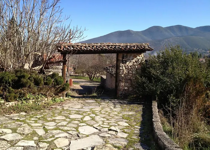 260m2 Unique Mountain House In Parnasos *