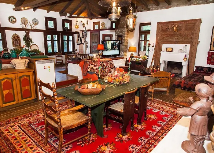 260m2 Unique Mountain House In Parnasos Σπίτι διακοπών *